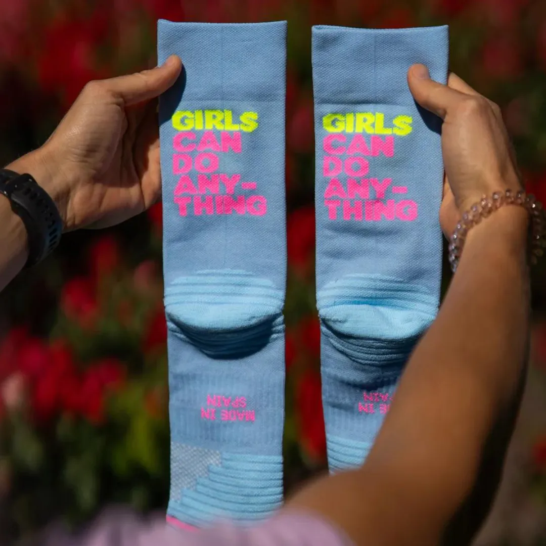 Sure! Heres an optimized title for the product:

Empowering Girls Performance Running Socks - Girls Can Do Anything Design by Sporcks